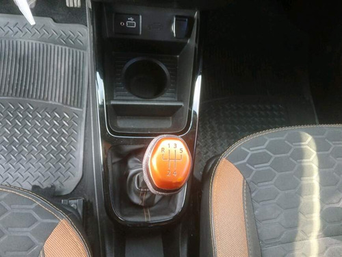 Renault Kwid 1.0 12V SCE FLEX OUTSIDER MANUAL