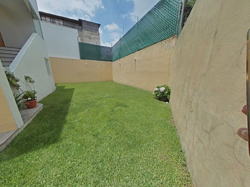 Casa En Condominio En Condominio De 3 Niveles, En La Colonia Contadero