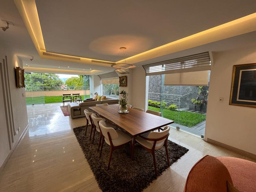 Exclusivo Y Exquisito Apartamento Duplex En Los Palos Grandes Cerca Cota Mil