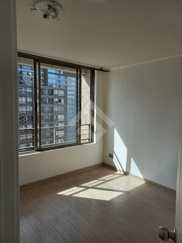 Departamento En Venta De 1 Dorm. En Estación Central