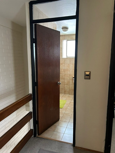 Excelente Casa Ubicada En Plena Av.jose Pedro Alessandri