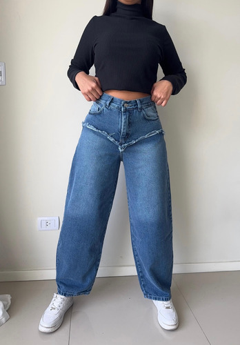 Pantalón Jean Baggy Azul Con Diseño Carlata
