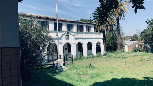 Imagen 20 de 22 de Excelente Edificio, Ideal Colegio, Universidad O Similar. Excelente Ubicacion Centrica Dentro Del Radio Urbano De Bella Vista, Con Buen Acceso Con Todos Los Medios De Transporte