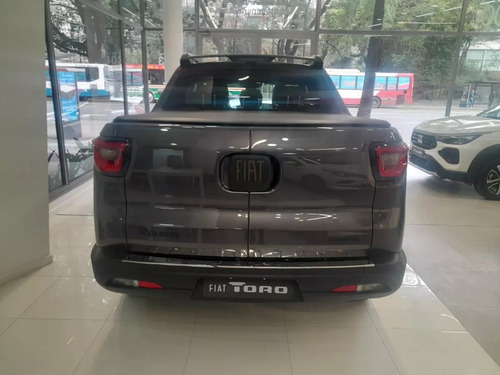 Fiat Toro 1.8 170 E-torq Evo Freedom At6