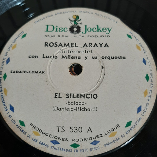 Simple Rosamel Araya Disc Jockey C17