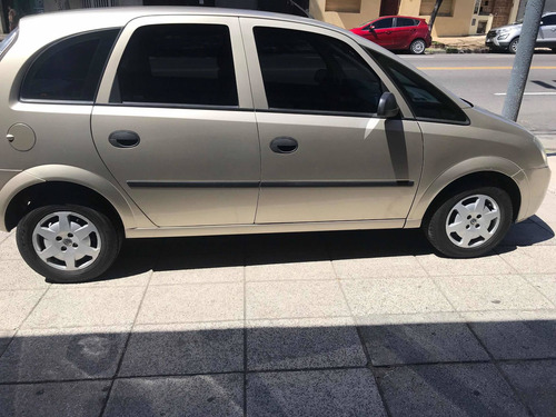 Imagen 8 de 16 de Chevrolet Meriva 2011 1.8 Gl Plus