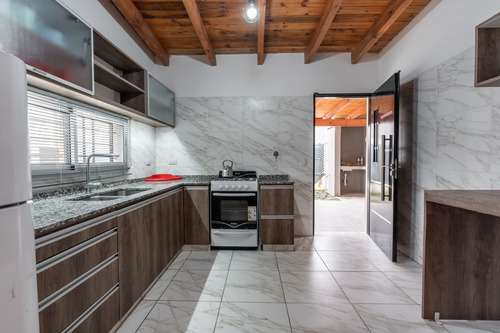 Imagen 5 de 16 de Venta Casa 2 Dormitorios Pileta Y Cochera