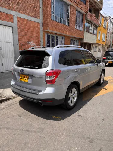 Subaru Forester 2.0 Cvt Premium