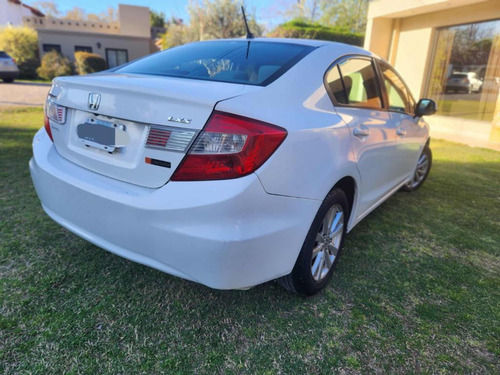 Honda Civic 1.8 Lxs Mt