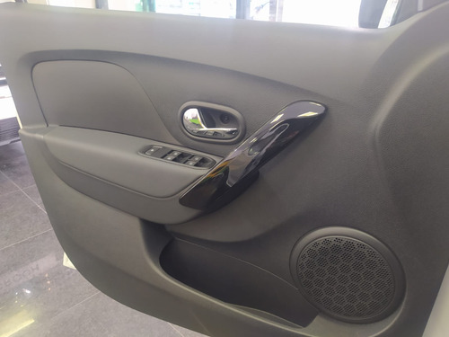 Renault Sandero Stepway 1.6 Dynamique 105cv