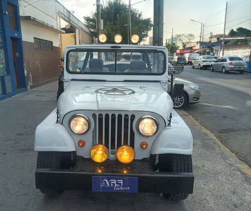 Imagen 15 de 18 de Jeep Ika Corto 4x2 Año 1971