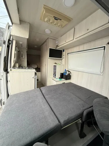 Mercedes Benz Sprinter 515 2013