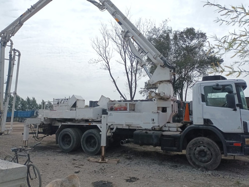 Camión Scania P94 6x4 Con Bomba De Hormigon Schwing 32mts