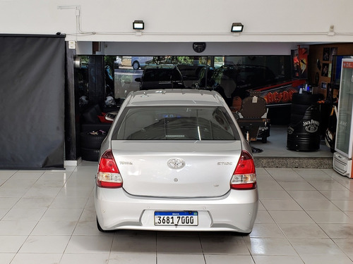 Imagem 8 de 12 de Toyota Etios Sedan X 1.5 (flex)aut. 2019