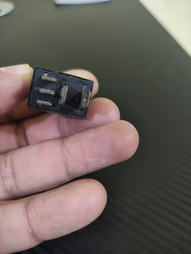 Relay Siemens 4671168c 72472m (Usado)