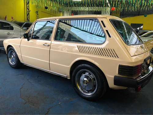 Imagem 5 de 15 de Volkswagen Brasília Placa Preta Monocromático