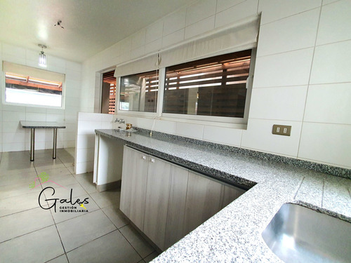 Casa Alto Lomas Mirasur. Temuco (97690)