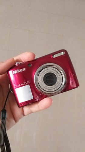 Câmera Digital Nikon Coolpix L23 Semi Nova Vermelha Completa