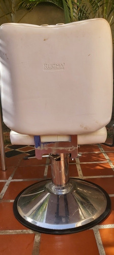 Imagen 8 de 8 de Vendo Hermosa Mesa Y Silla Para Estilista