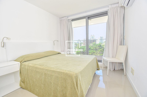 Imagen 10 de 23 de Vende Apto 1 Dorm Y Medio Nuevo Servicios Playa Brava