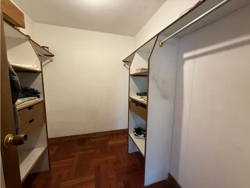 Casa De Tres Niveles En Castropol