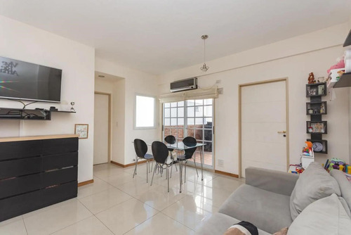 Departamento Ph  En Venta En Monte Castro, Capital Federal, Buenos Aires