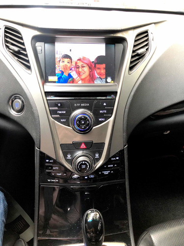 Imagem 12 de 13 de Hyundai Azera 2013 3.0 V6 Aut. 4p