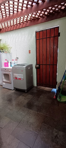 C65680 - Casa En Venta De 5 Dorm. En Maipú