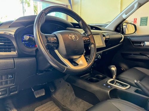 Toyota Hilux 2.7 SRV 4X4 CD 16V FLEX 4P AUTOMÁTICO