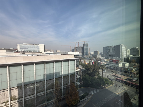 Oficina 45m2-vista Oriente-planta Libre-20uf- Mall P. Egaña