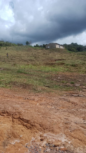 Vende-se Terreno Para Construir De Sítio Ou Chácara