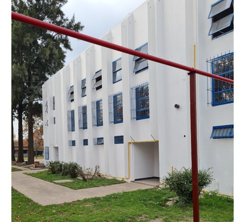 Imagen 7 de 20 de Deposito De 2200 M2