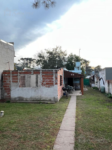 Casa En La Reja