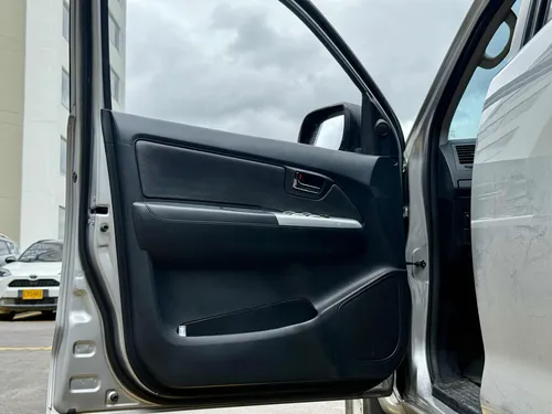 Toyota Fortuner 2.7l 4x2