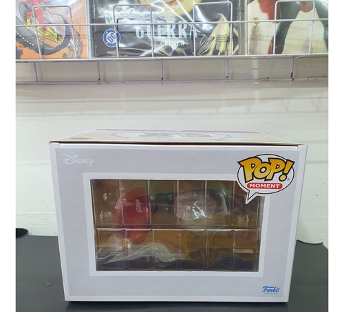 Funko Pop Ariel With Eric Statue #1169 La Sirenita Disney (Usado)