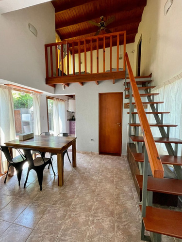Venta De Casa 3 Ambientes A 100 Metros Del Mar.