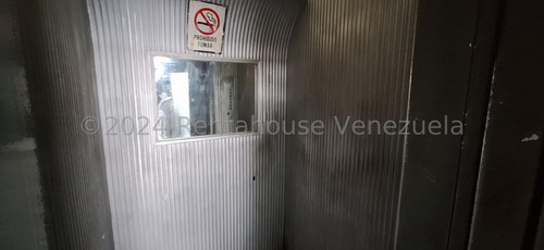 Edificio Comercial En Venta San Martin Mls #24-27982 Bm