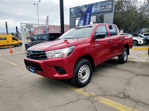 Toyota Hilux 2.4 DX TS DIESEL 4X4 DOB. CAB. EURO6 MT 4P
