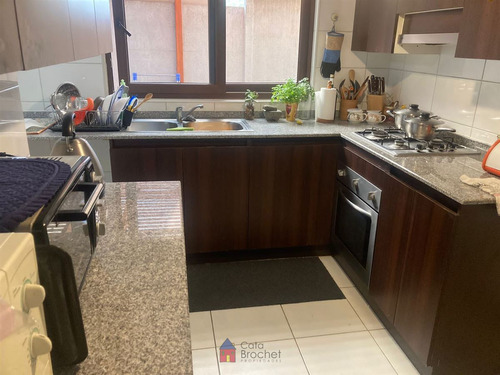 Casa En Venta De 4 Dorm. En La Florida, Alto Macul, Boston