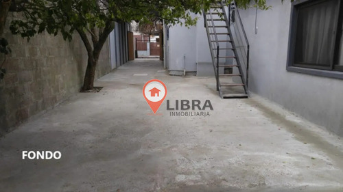 Casa Ph 2 Dormitorios Con Barbacoa Y Amplio Patio Alquilo /vendo Prado Norte