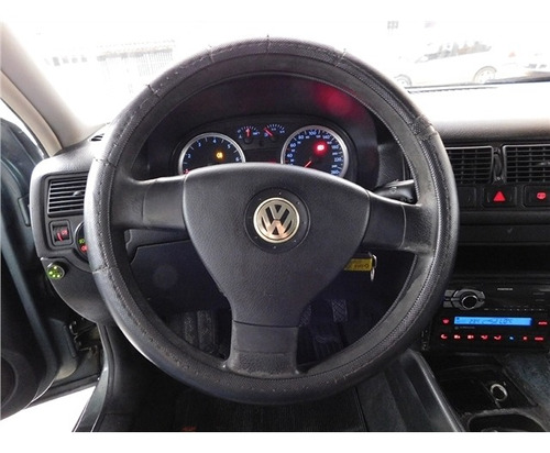 Volkswagen Golf 1.6 Mi Sportline 8v Flex 4p Manual
