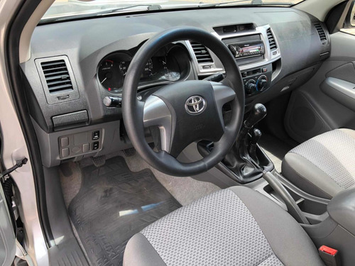 Toyota Hilux 3.0 Std Cab. Dupla 4x4 4p 2014