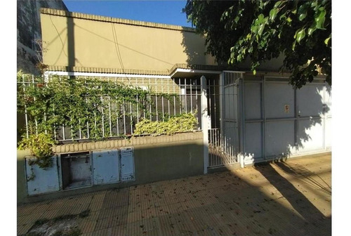 Imagen 26 de 27 de Casas - 4 Ambientes - Bajo De Precio!!