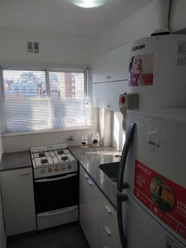 Imagen 2 de 10 de Vendo - Departamento Externo Con Balcon Un Ambiente