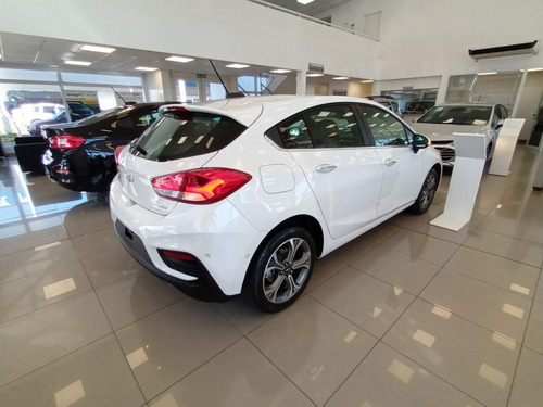 Imagen 4 de 21 de Chevrolet Cruze 5 P 1.4 Premier Ao