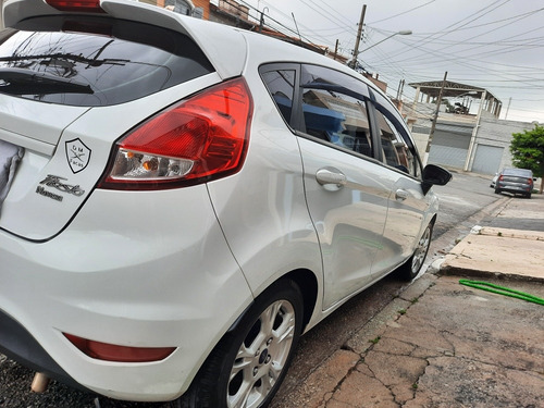 Ford Fiesta 2014 1.5 Se Flex 5p