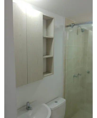 Venta Apartamento 60mts2, En Guabinas, Yumbo, 13093-1