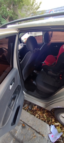 Volkswagen Suran Trendline 1.6 8v Ful