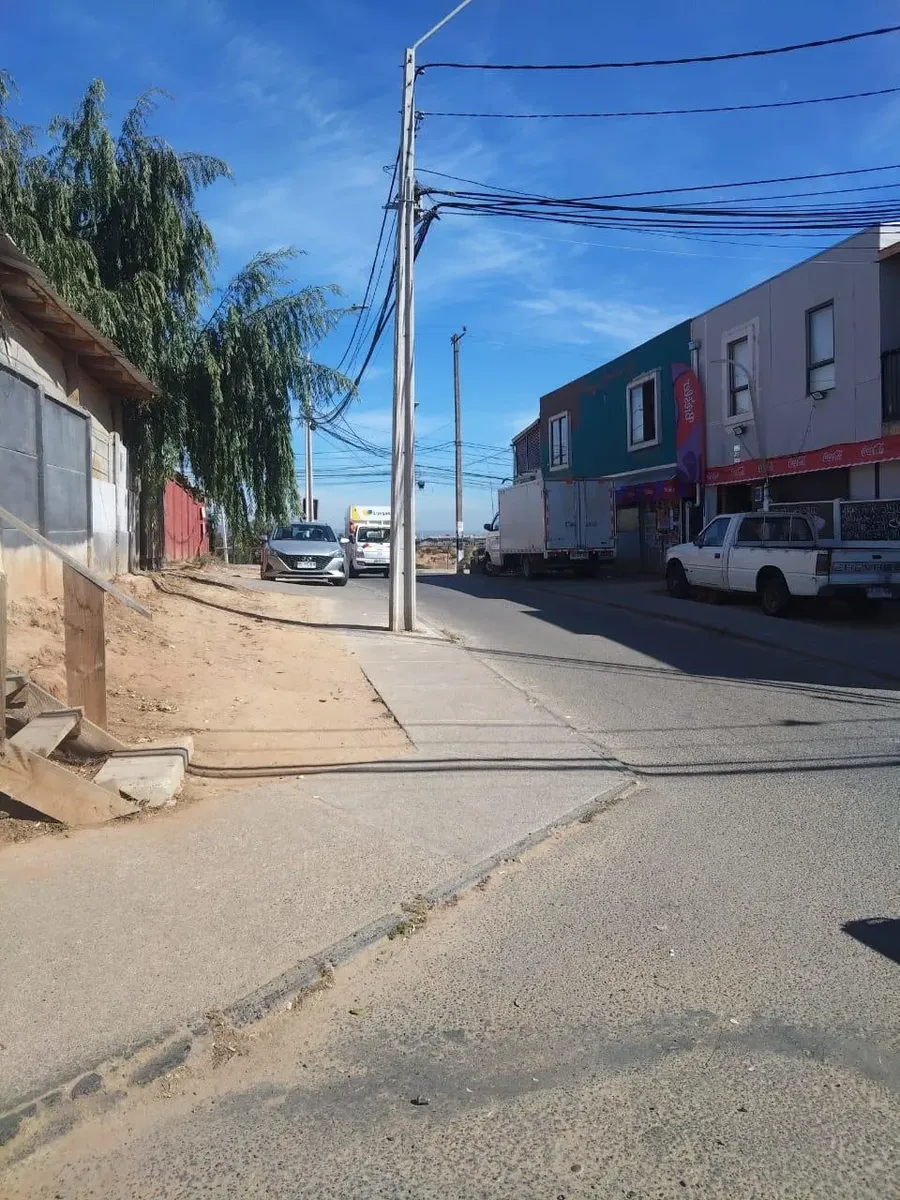 Imagen 5 de 17 de En Villa Alemana Se Vende Casa De 2 Pisos 3d 1b