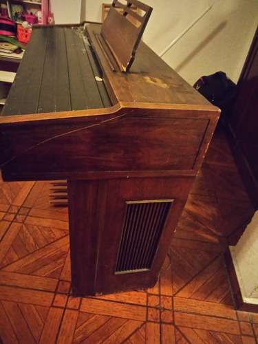 Piano Color Cafe